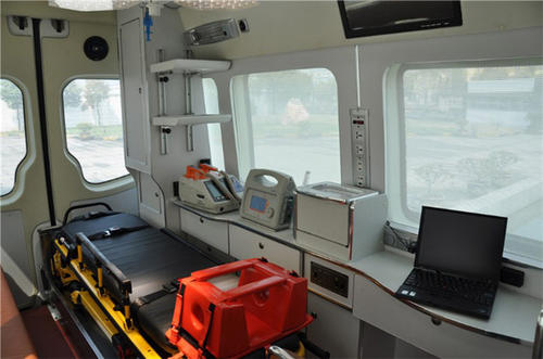 济源市救护车内部